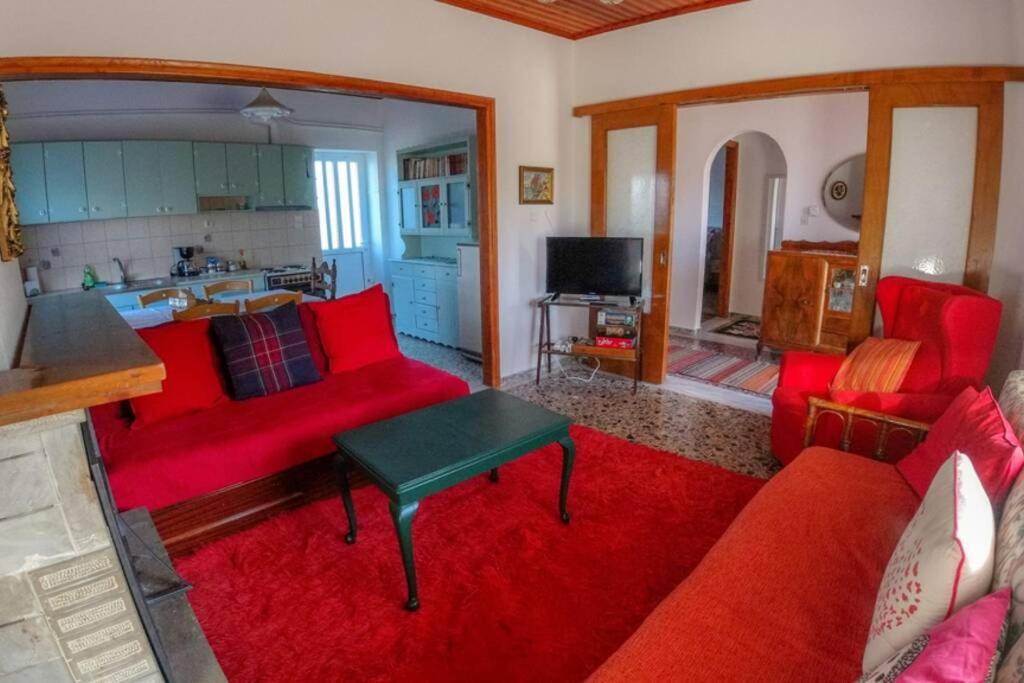 Breathtaking Lake View Cottage With A Fireplace Next To Ioannina City! Eksteriør billede